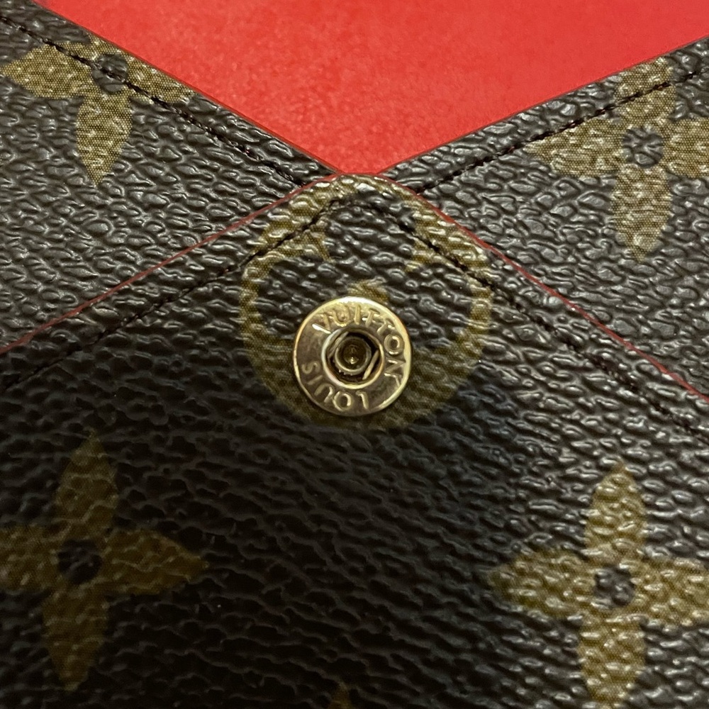 Louis Vuitton Kirigami Pouchette - Picture 14 of 15